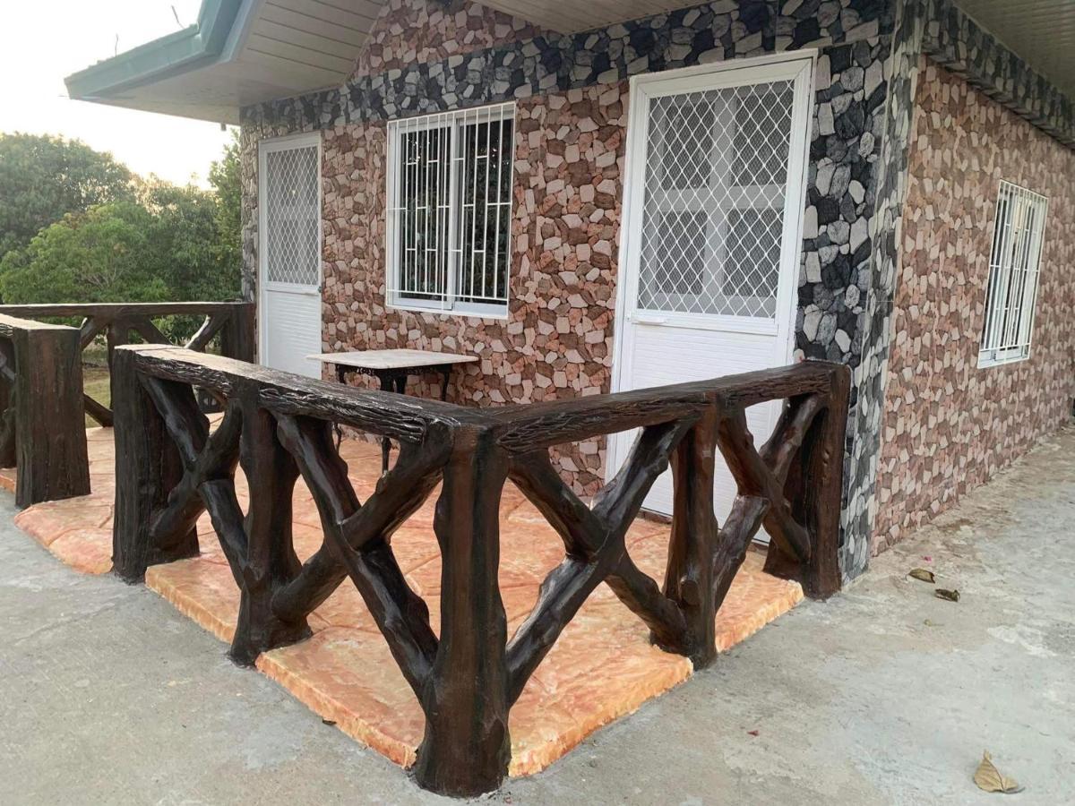 Michaels Homestay - Farm Villa Nr Patar Beach & Bolinao Falls Exterior photo