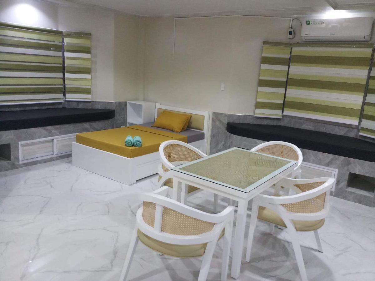 Michaels Homestay - Farm Villa Nr Patar Beach & Bolinao Falls Exterior photo